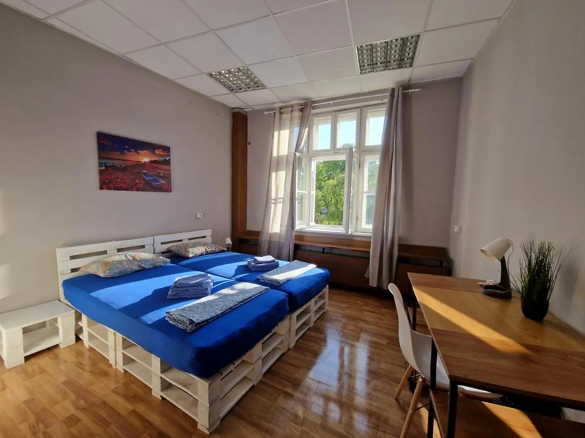 Pensjonat Lambo'S Corner Varna - Guest Rooms