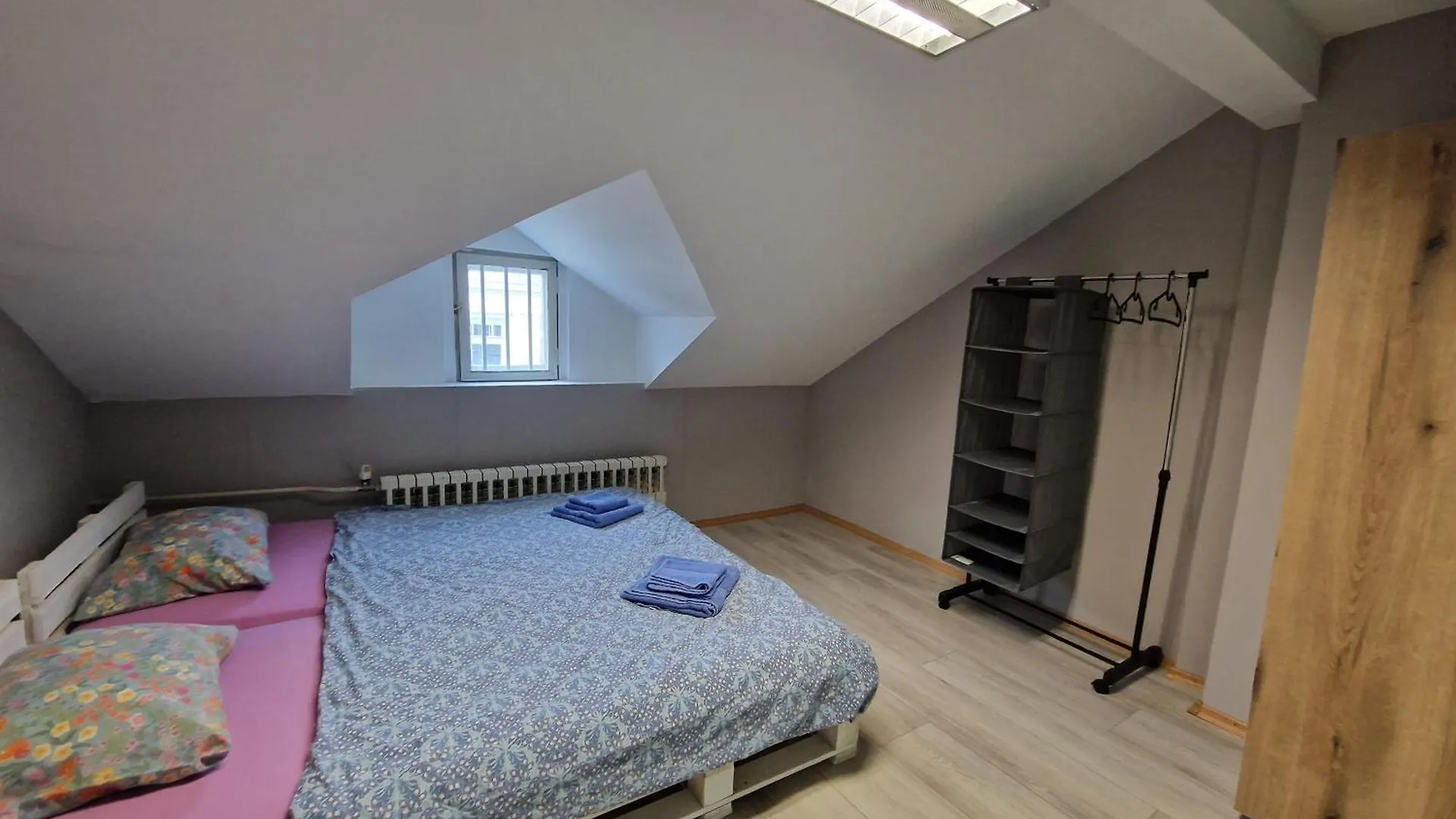 Pensjonat Lambo'S Corner Varna - Guest Rooms