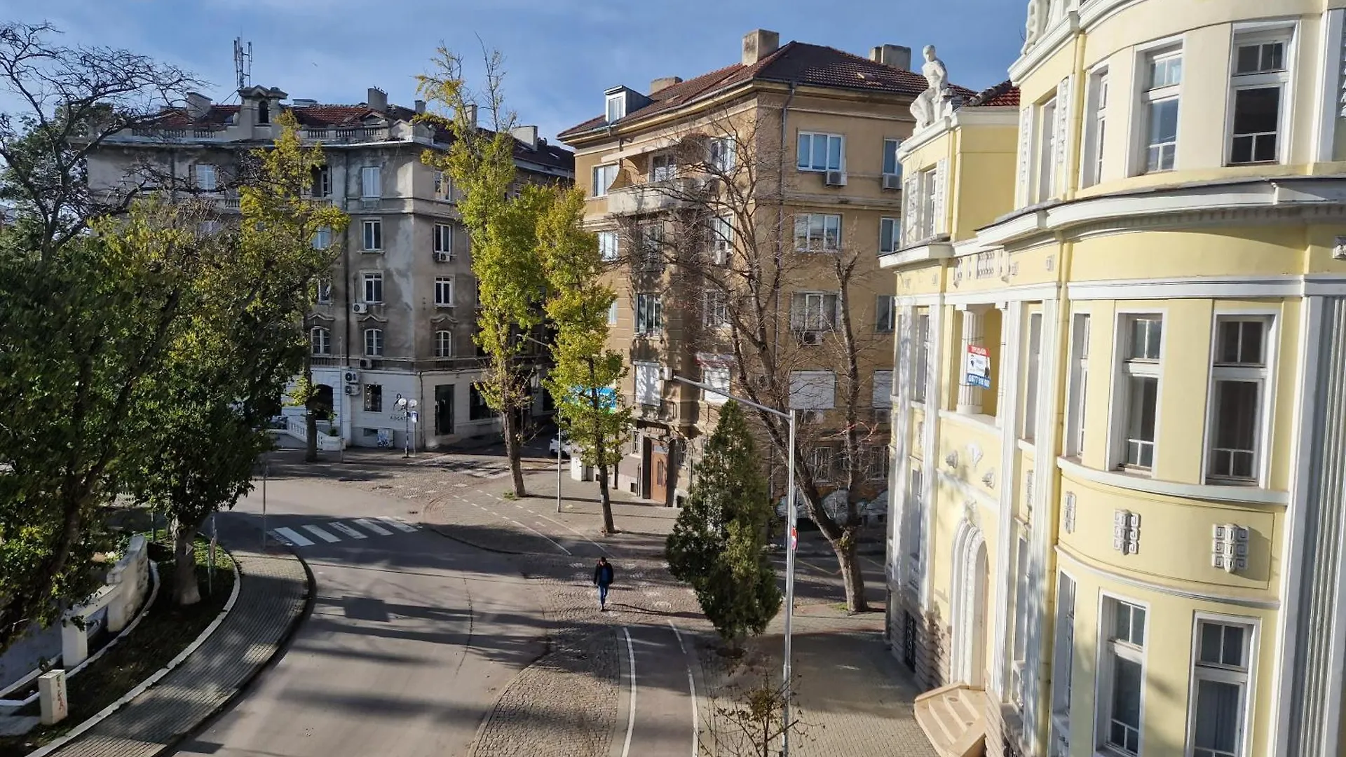 Lambo'S Corner Varna - Guest Rooms