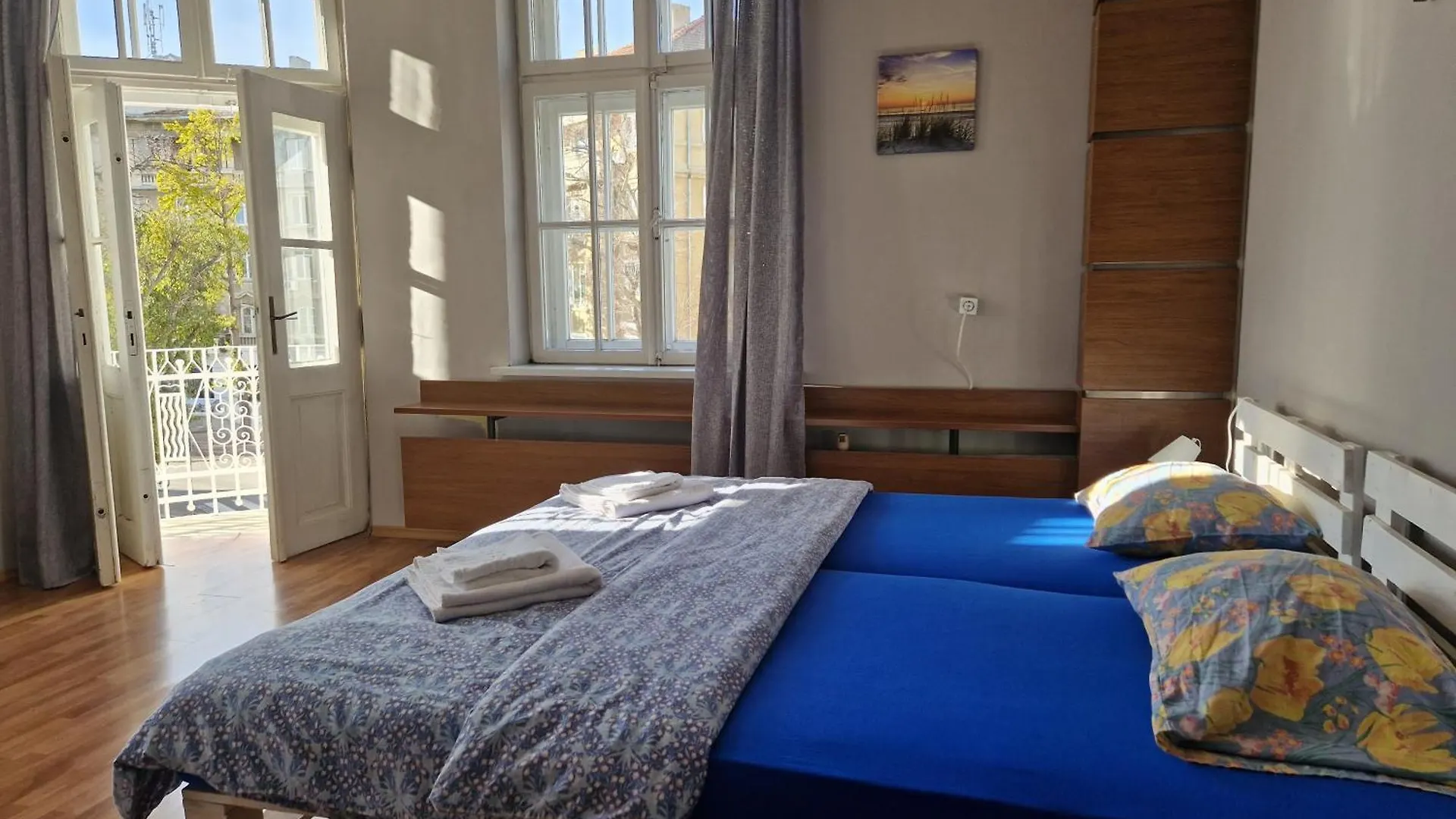 Lambo'S Corner Varna - Guest Rooms