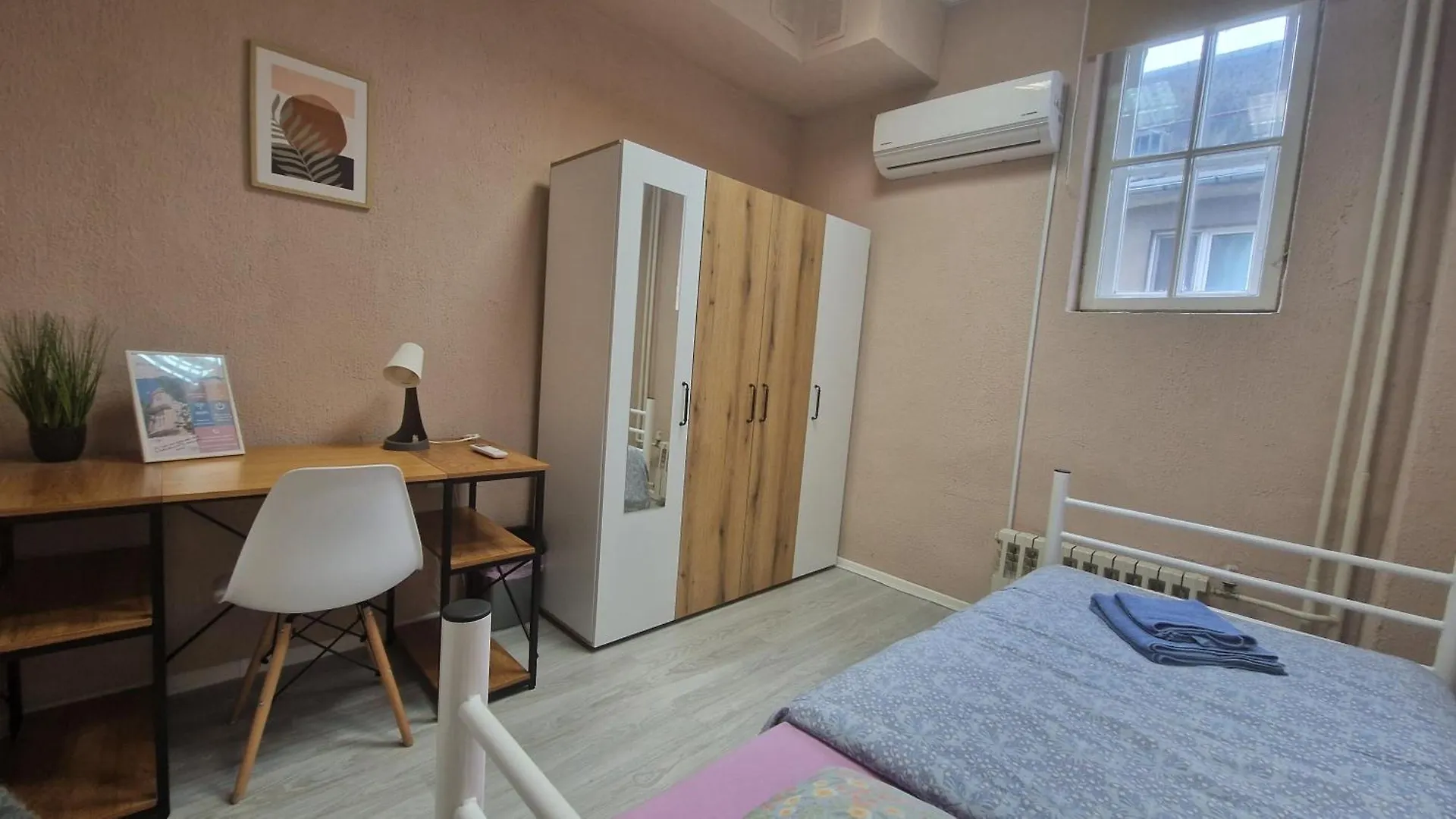 Lambo'S Corner Varna - Guest Rooms